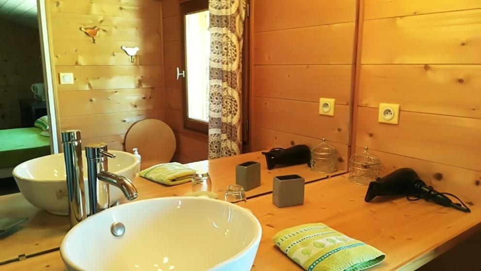 Chambre D'Hotes Neptune Wood Arzens Εξωτερικό φωτογραφία